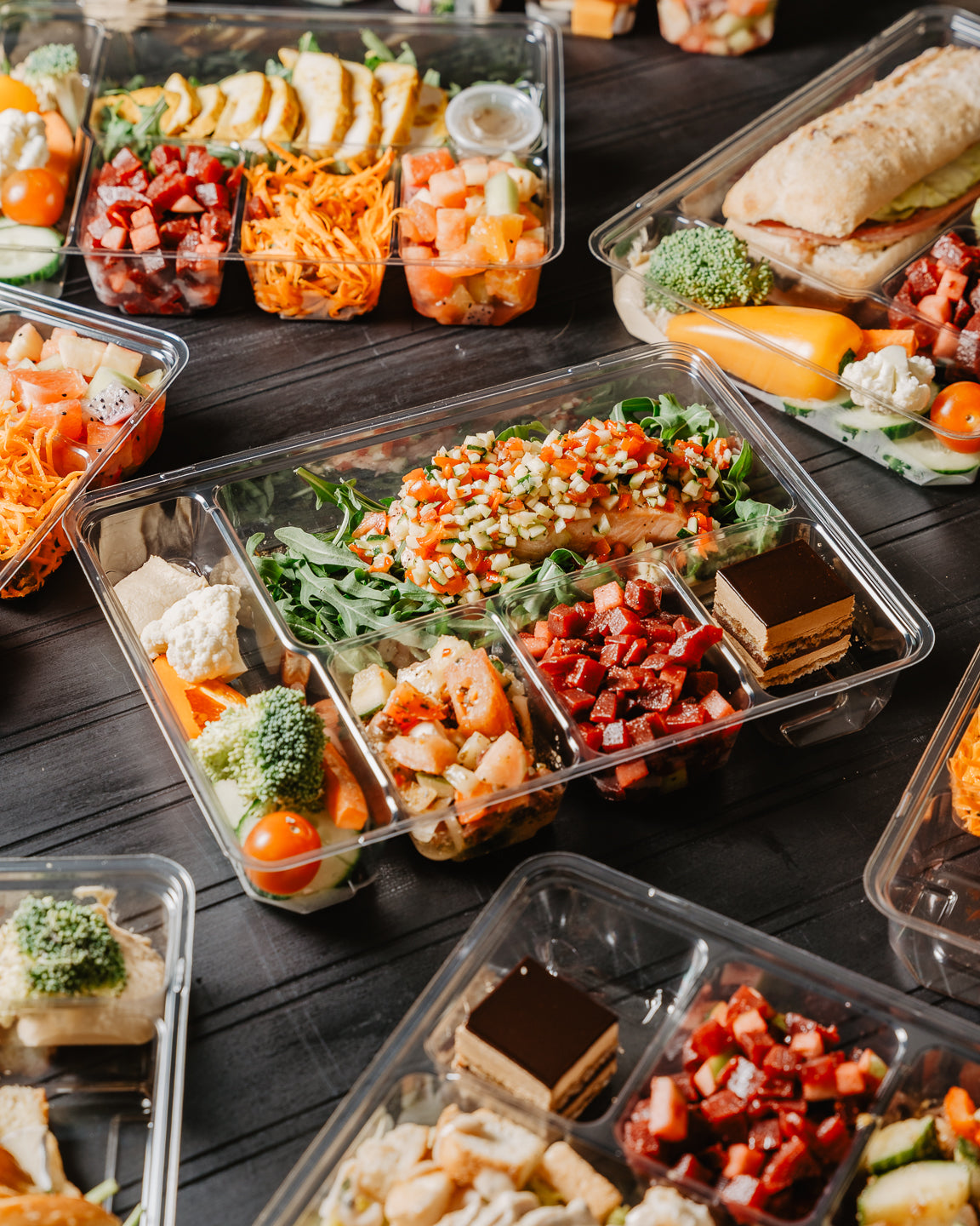 Boîte à lunch La Protéinée — saumon mi-cuit