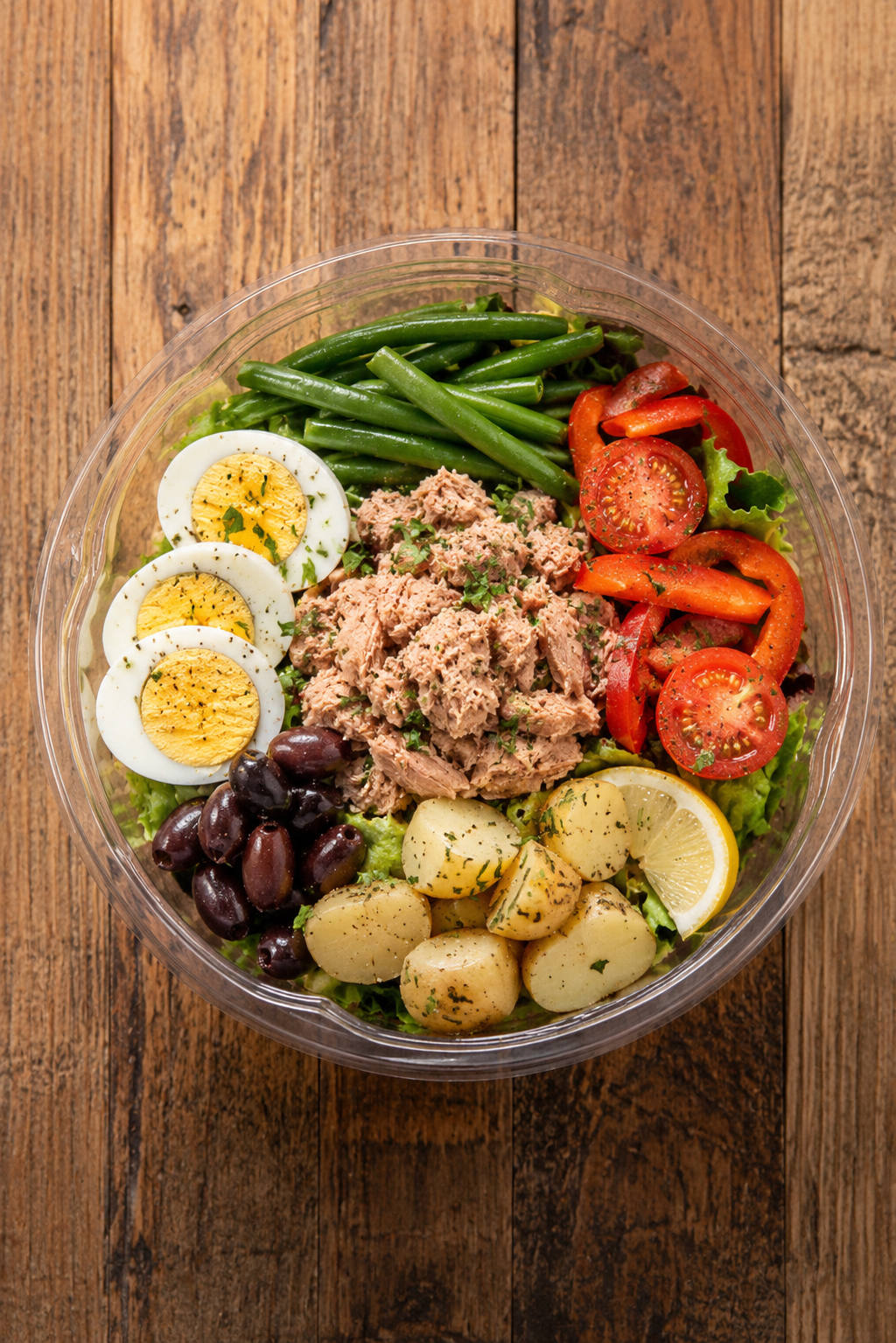 Salade-repas niçoise — Les 3 Sens Traiteur