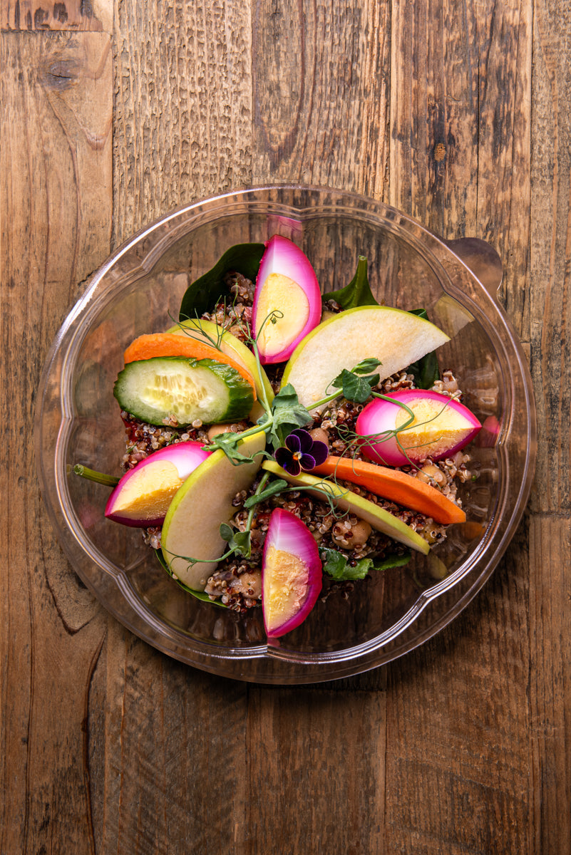 Salade-repas de quinoa — Les 3 Sens Traiteur